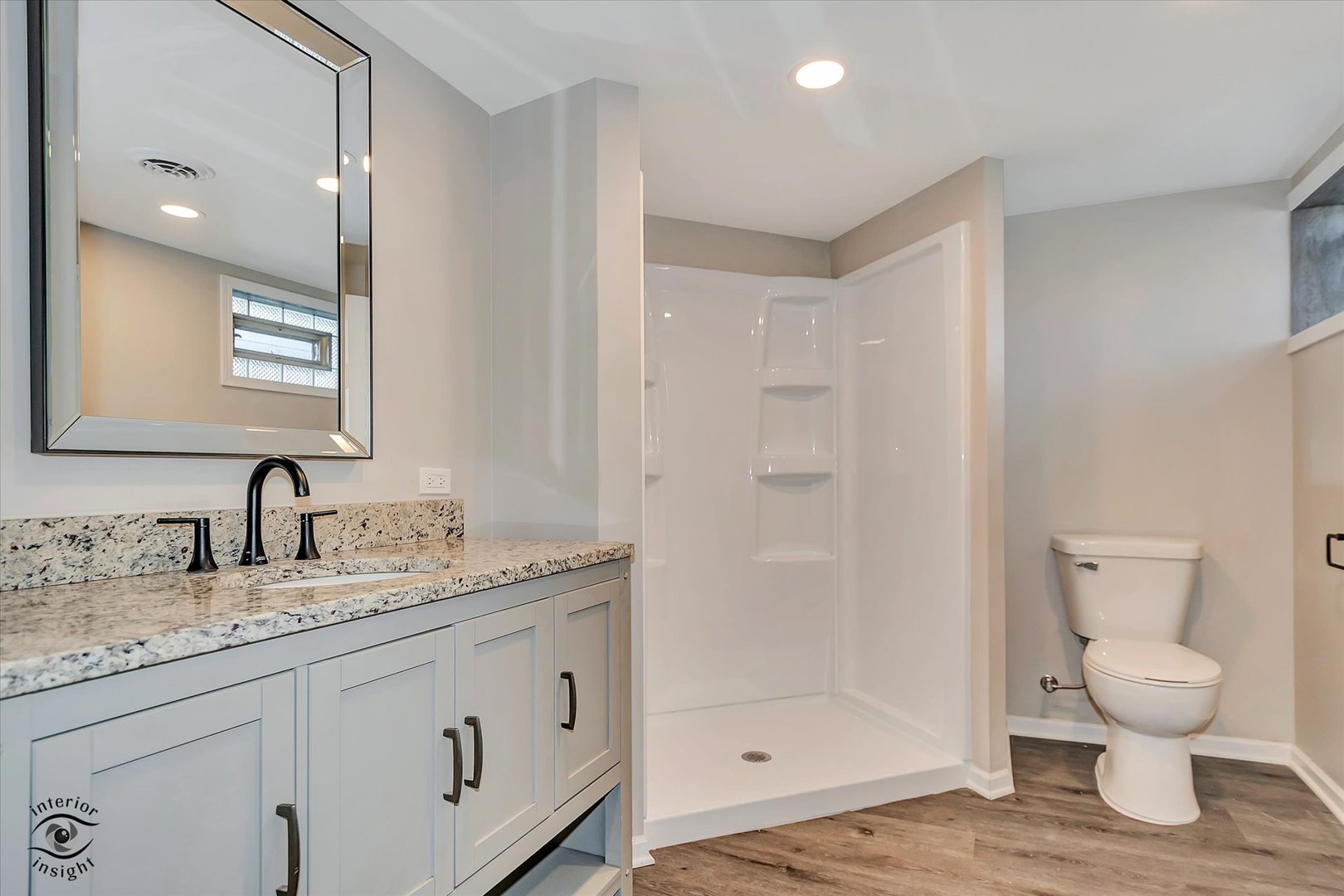 11404 S Millard Avenue