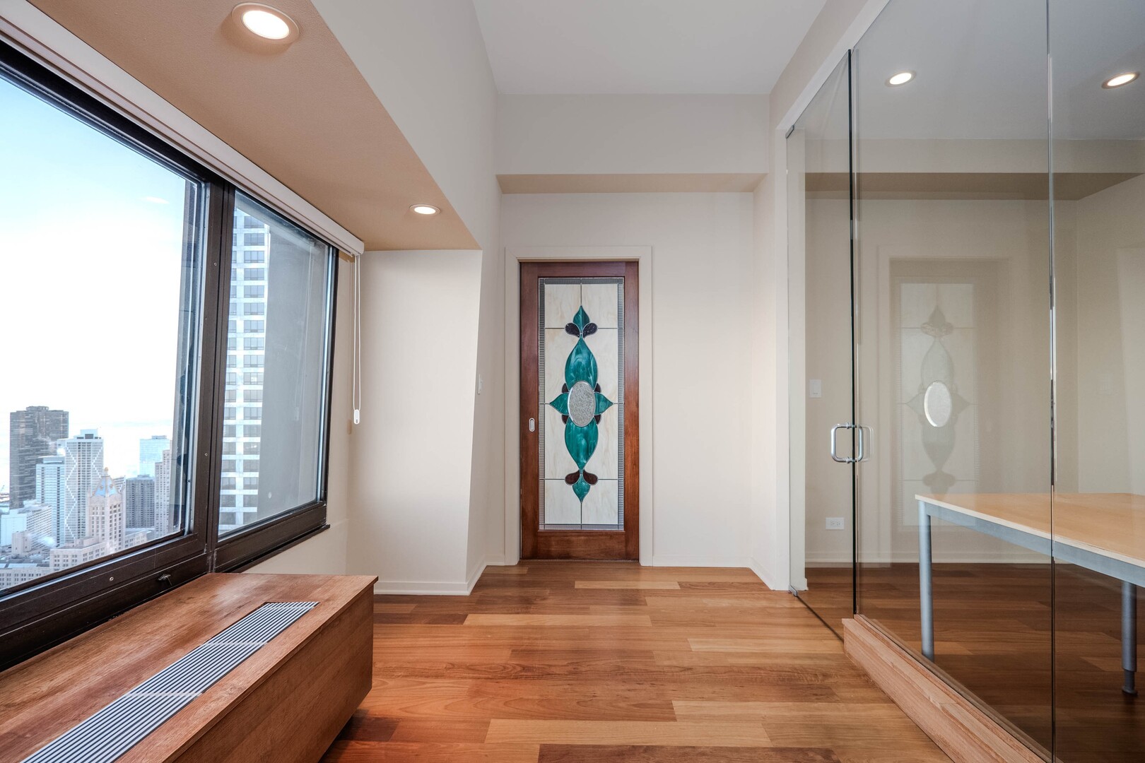 175 E Delaware Place Unit: 5511