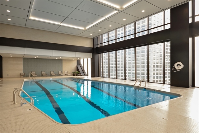 175 E Delaware Place Unit: 5511