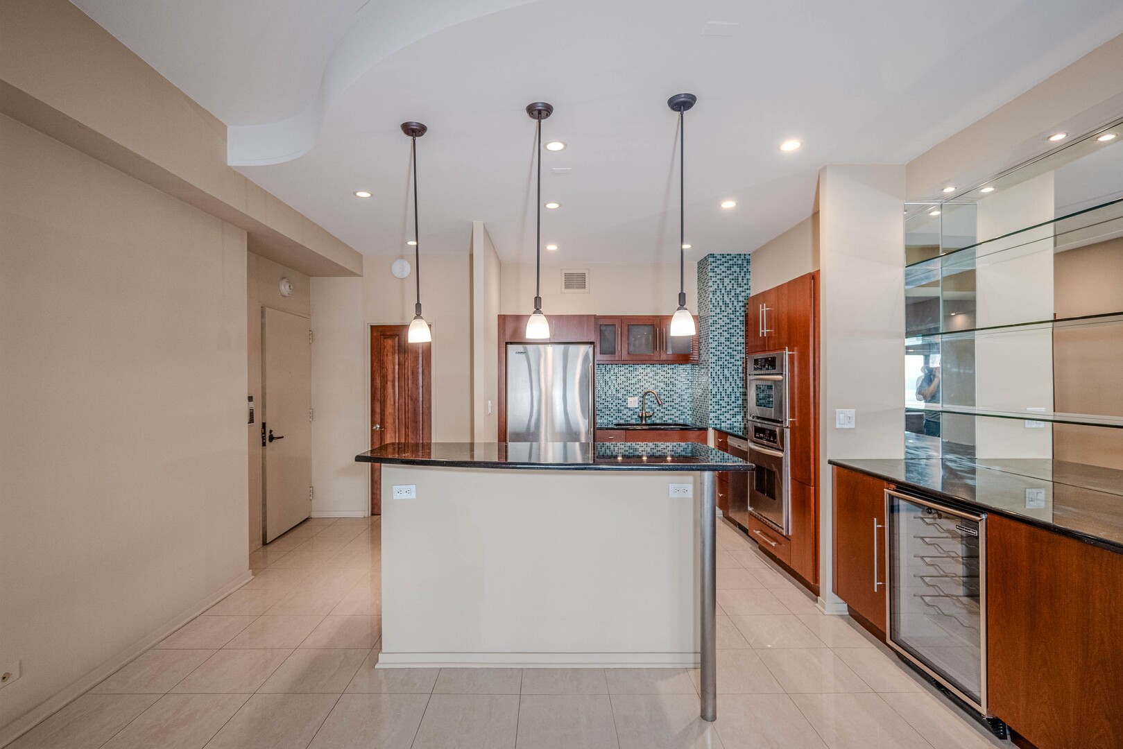 175 E Delaware Place Unit: 5511
