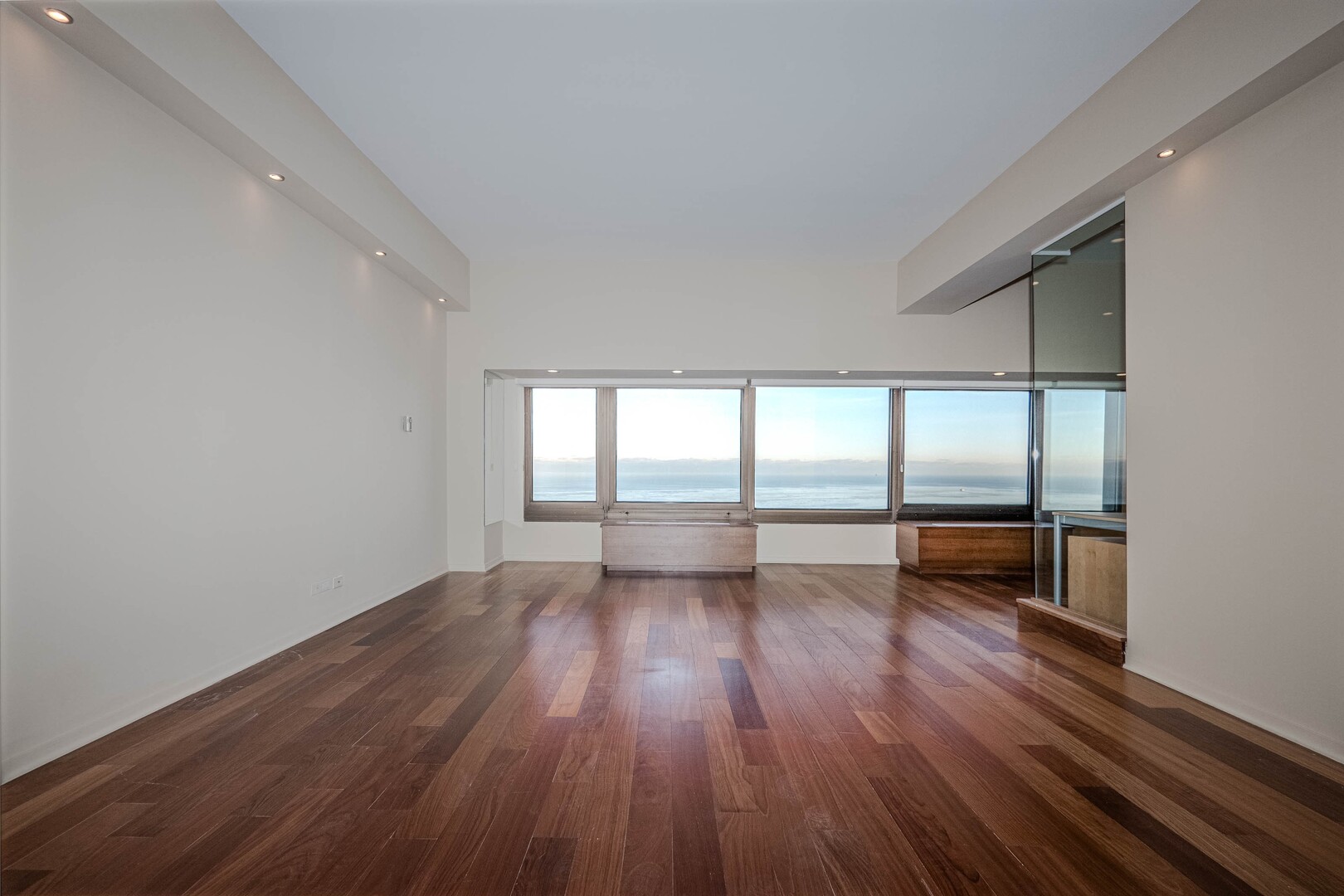 175 E Delaware Place Unit: 5511