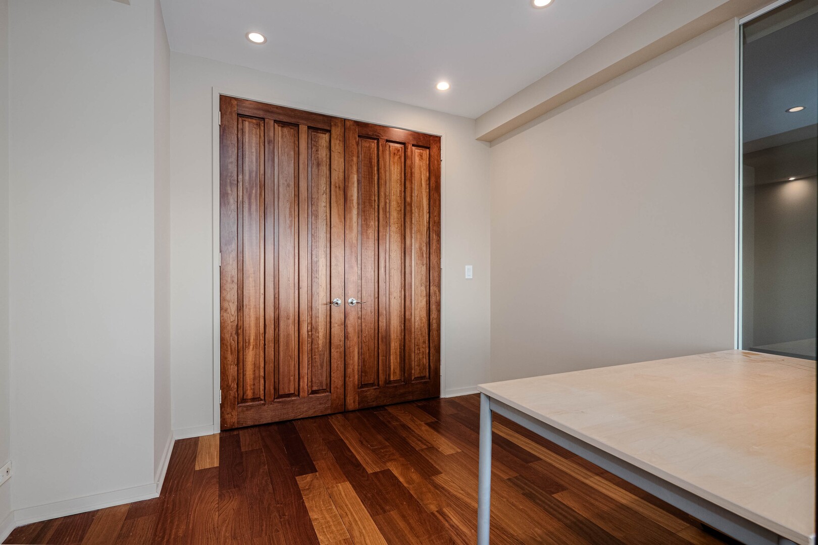 175 E Delaware Place Unit: 5511
