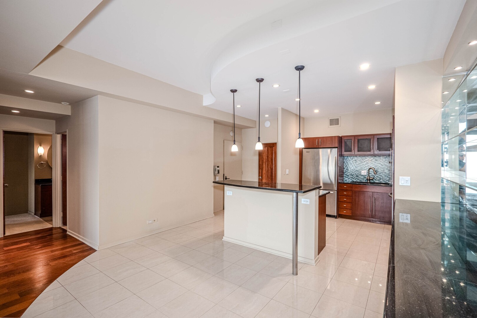 175 E Delaware Place Unit: 5511