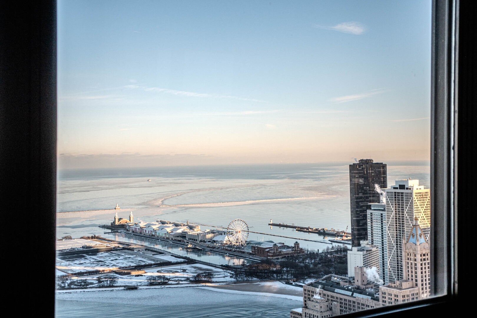 175 E Delaware Place Unit: 5511