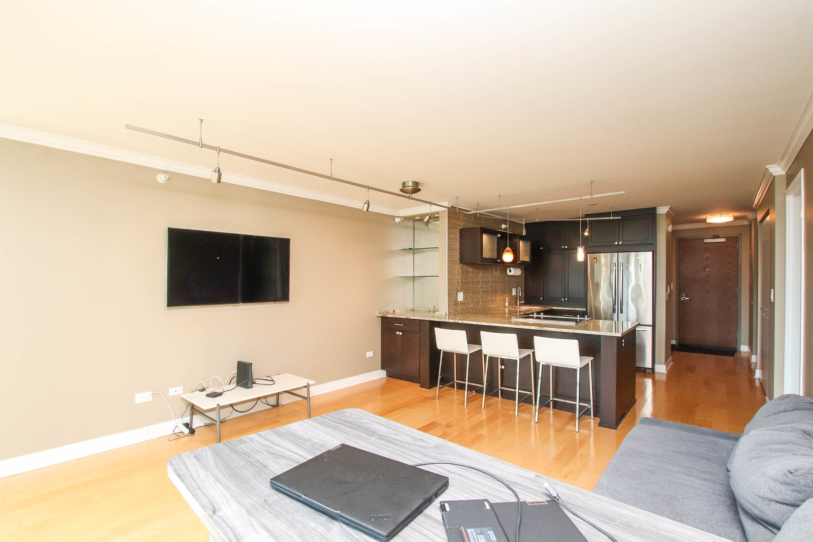 2 E ERIE Street Unit: 2101