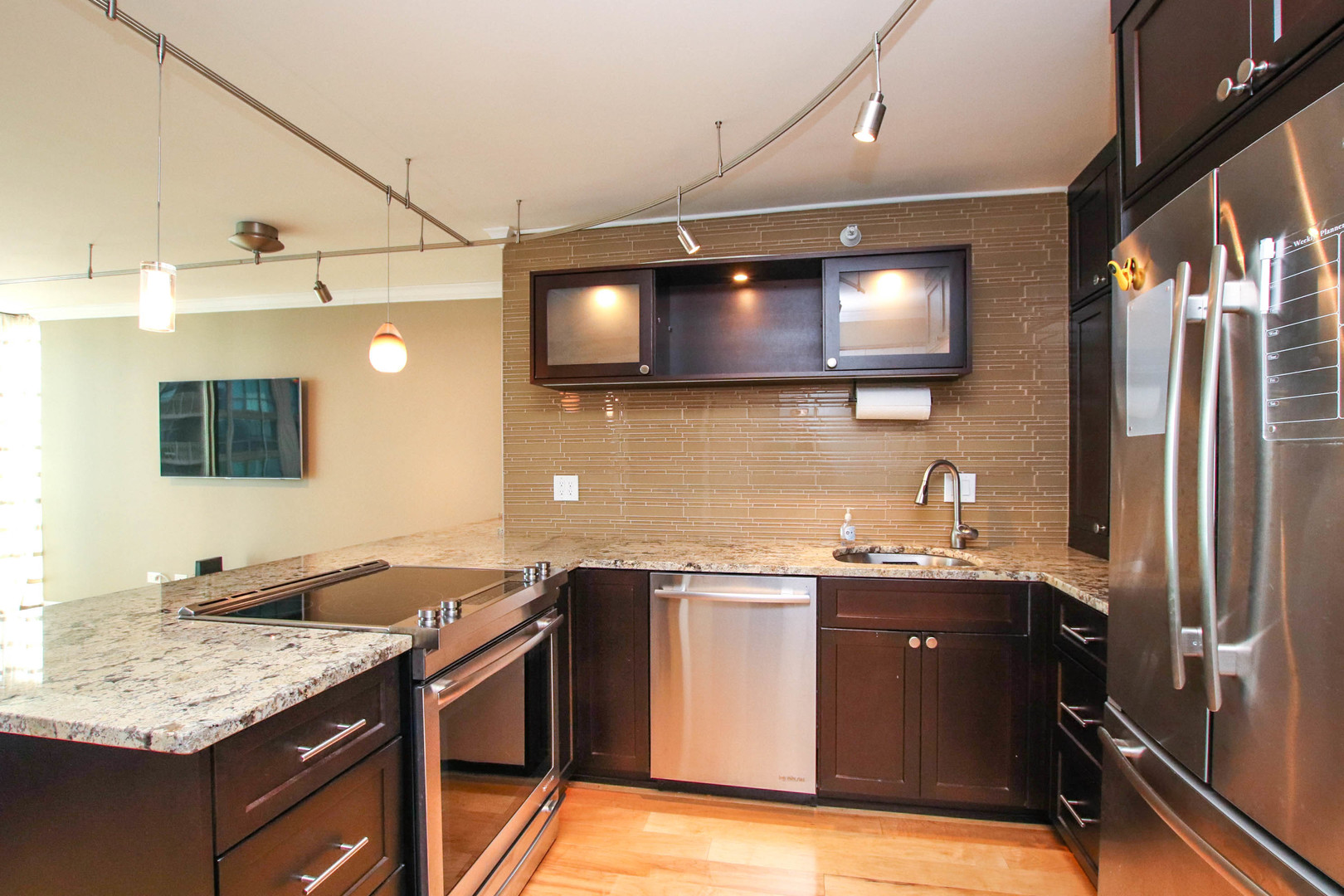 2 E ERIE Street Unit: 2101