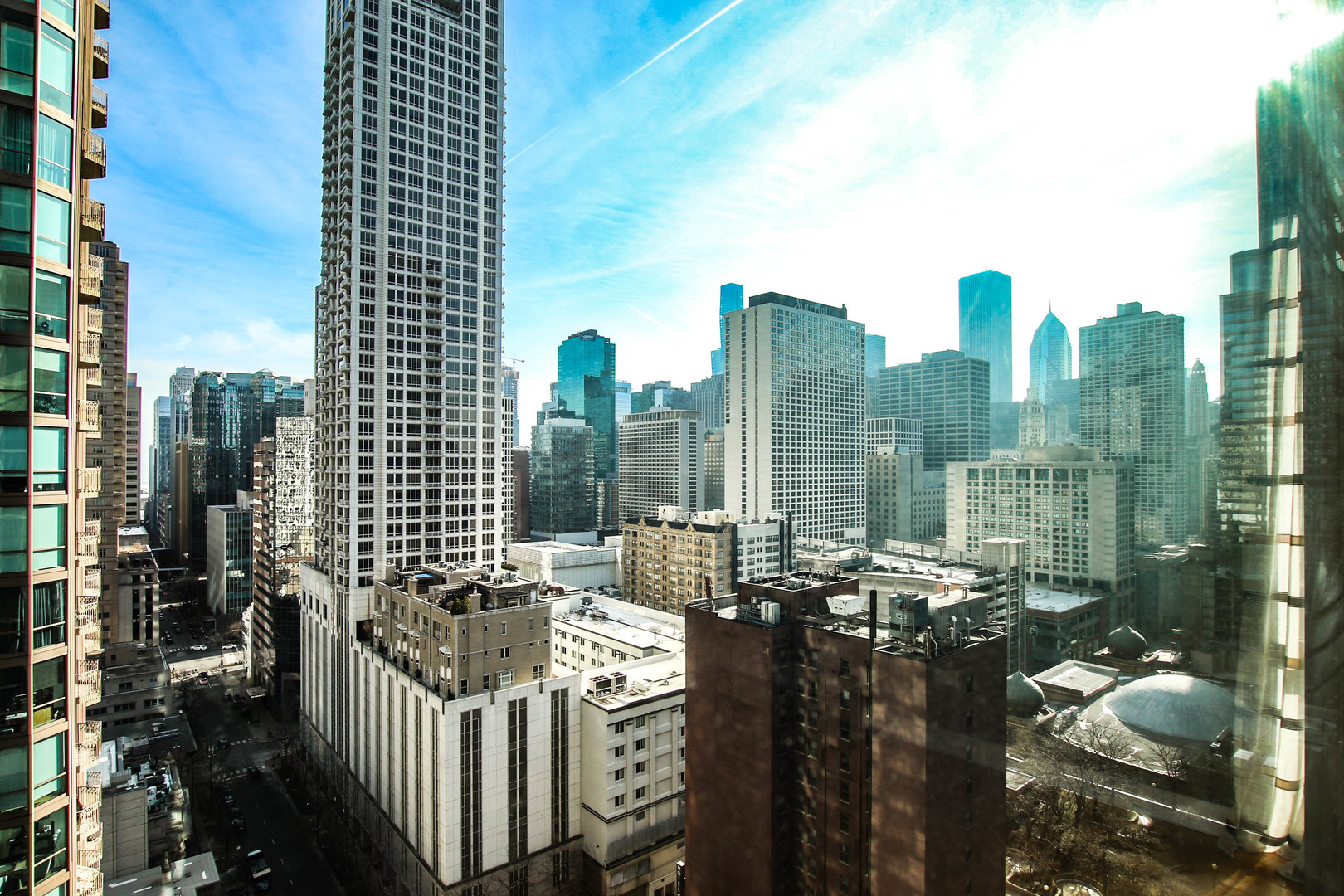 2 E ERIE Street Unit: 2101