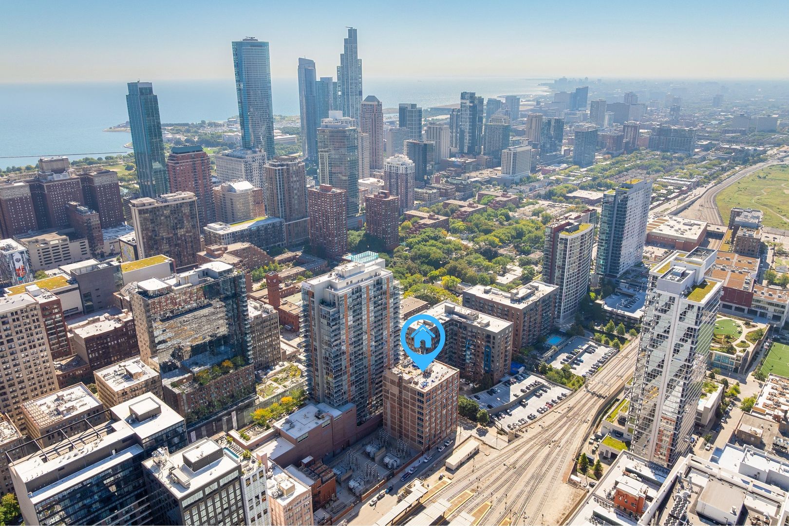 124 W Polk Street Unit: 905