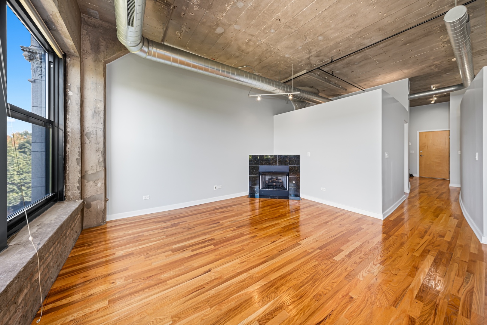 1001 W 15th Street Unit: 342