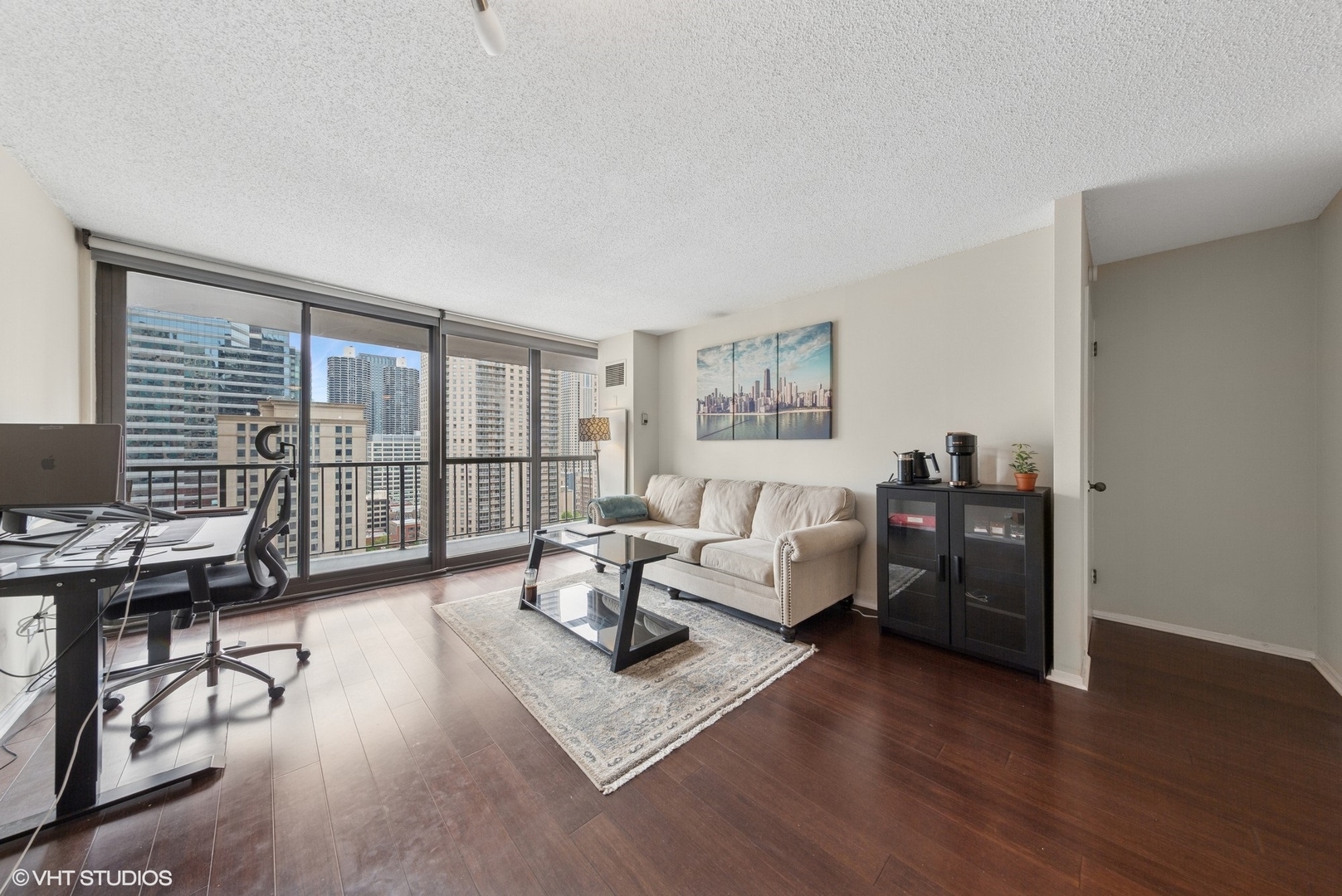 10 E Ontario Street Unit: 2304