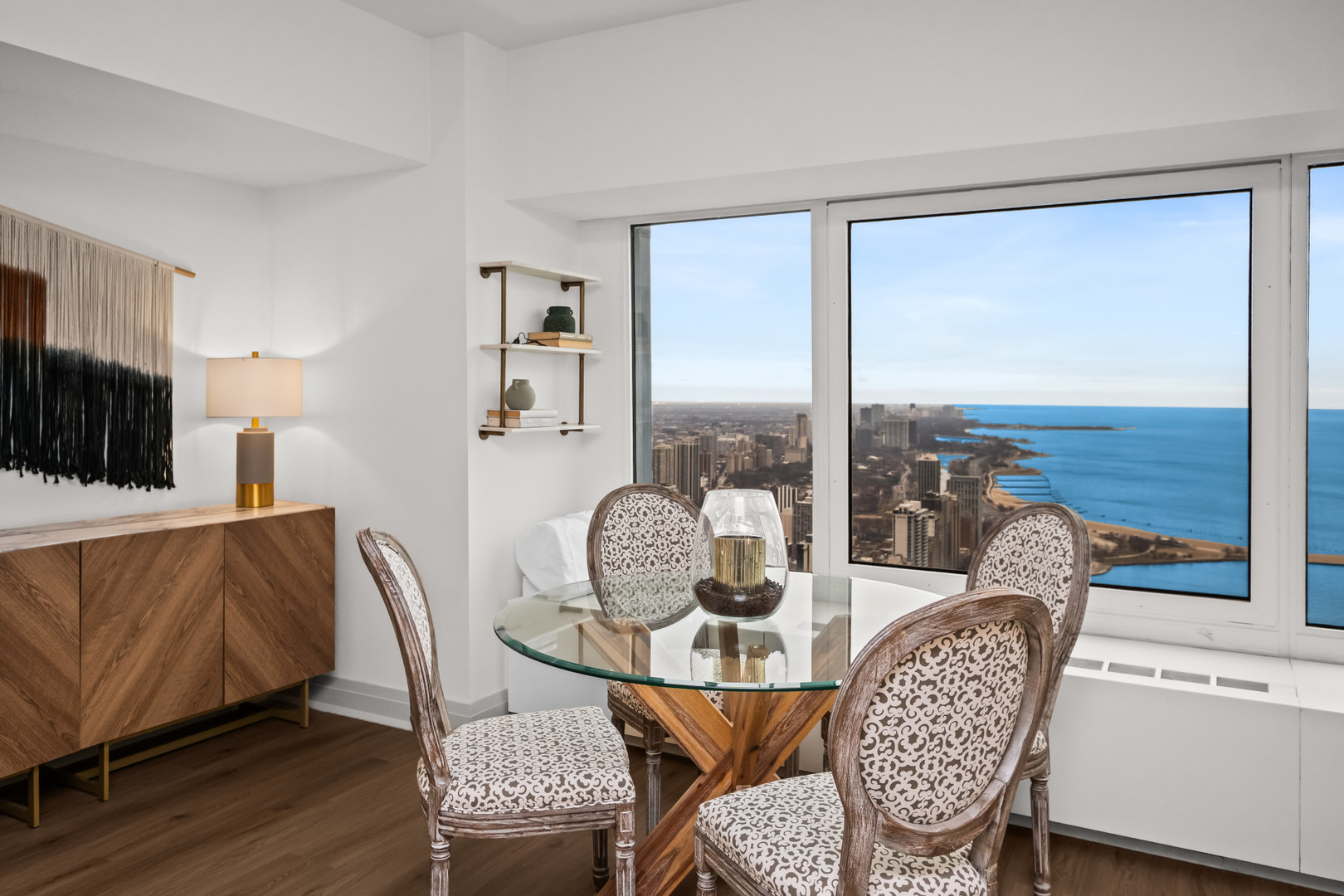 175 E Delaware Place Unit: 5808
