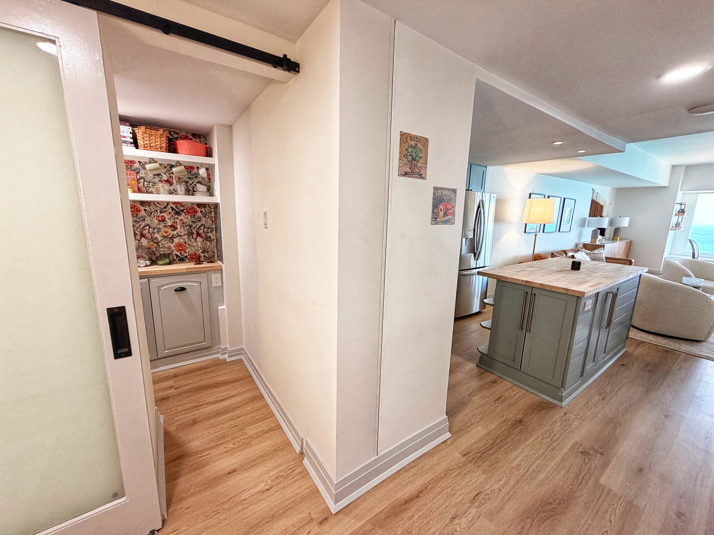 175 E Delaware Place Unit: 5808