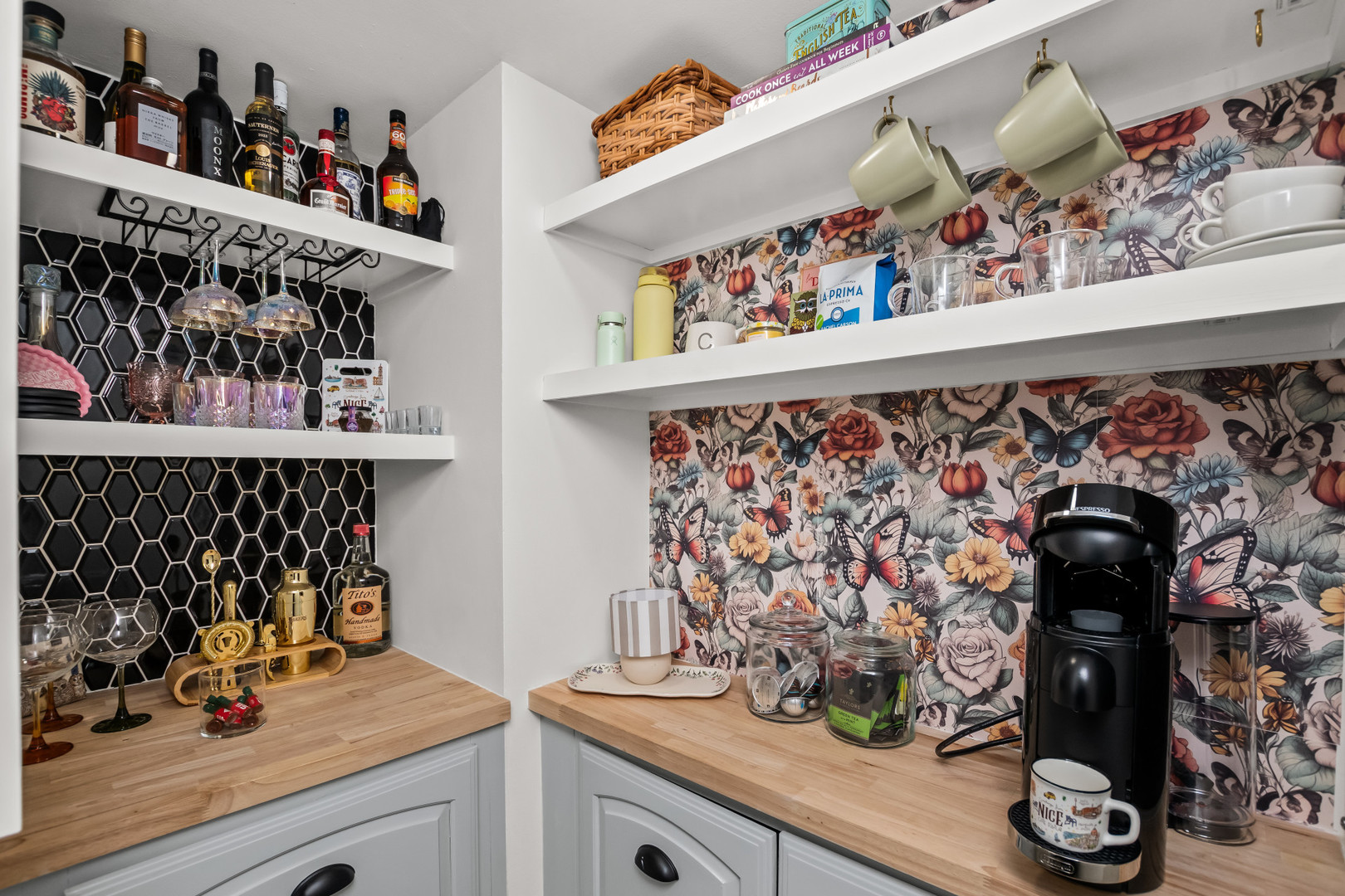 175 E Delaware Place Unit: 5808