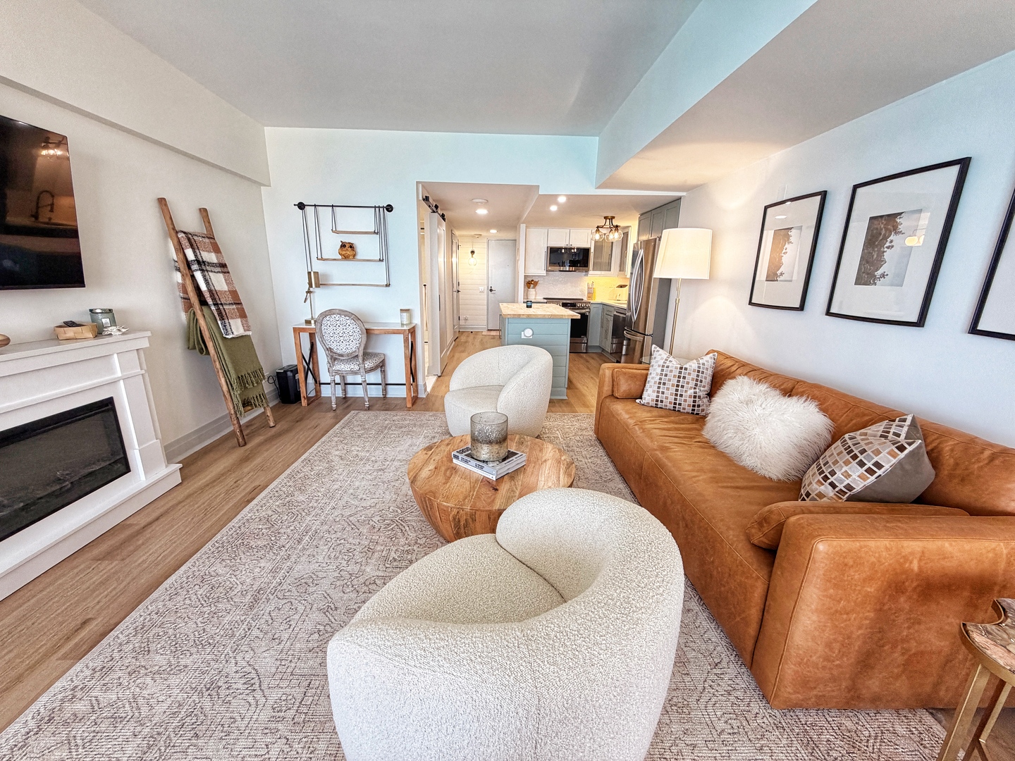 175 E Delaware Place Unit: 5808
