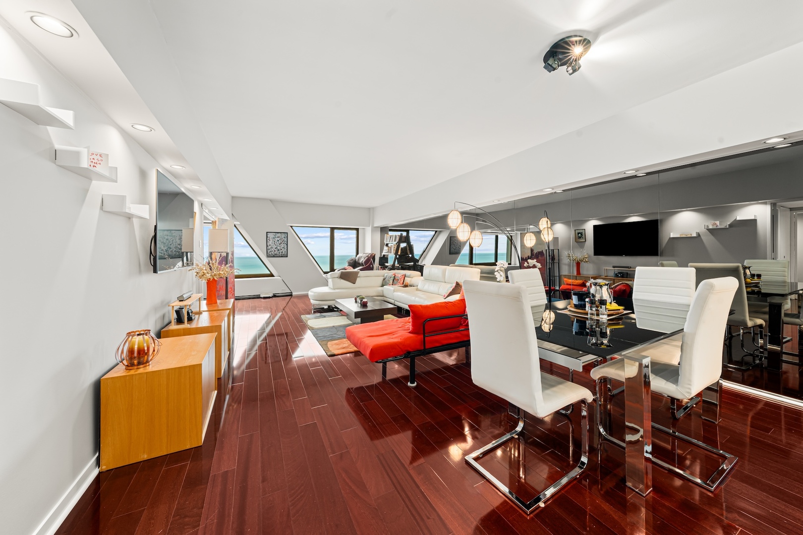 175 E Delaware Place Unit: 6706