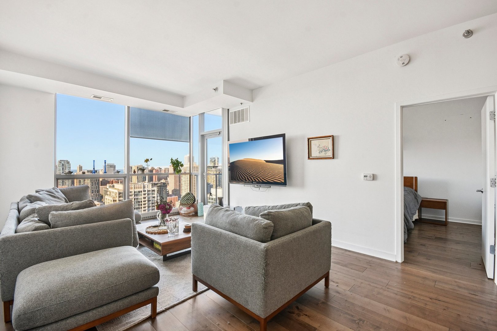 303 W Ohio Street Unit: 3309