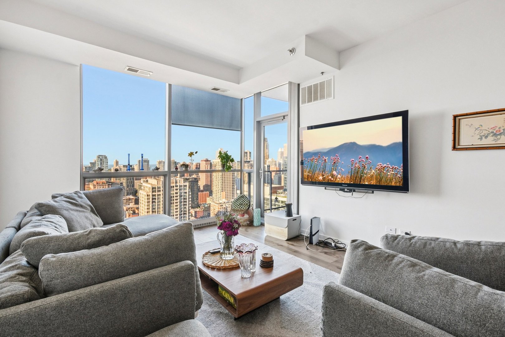 303 W Ohio Street Unit: 3309