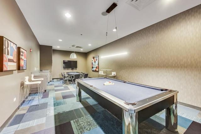 225 N Columbus Drive Unit: 5310