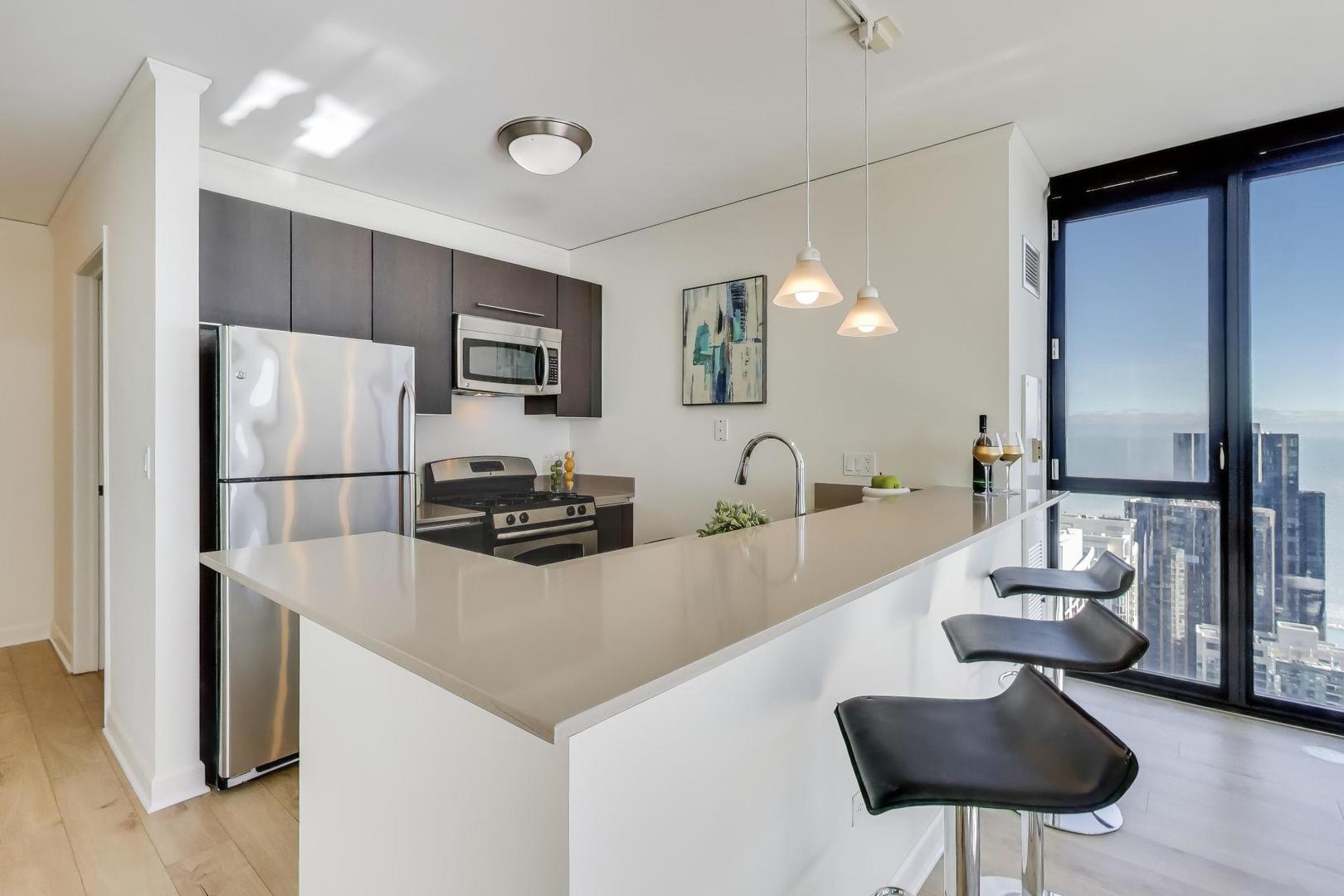 225 N Columbus Drive Unit: 5310