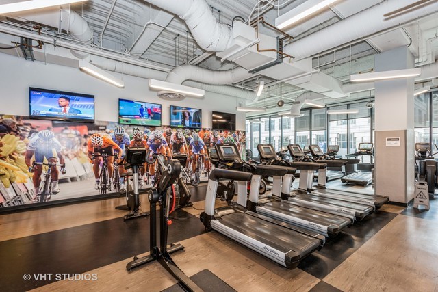225 N Columbus Drive Unit: 5310