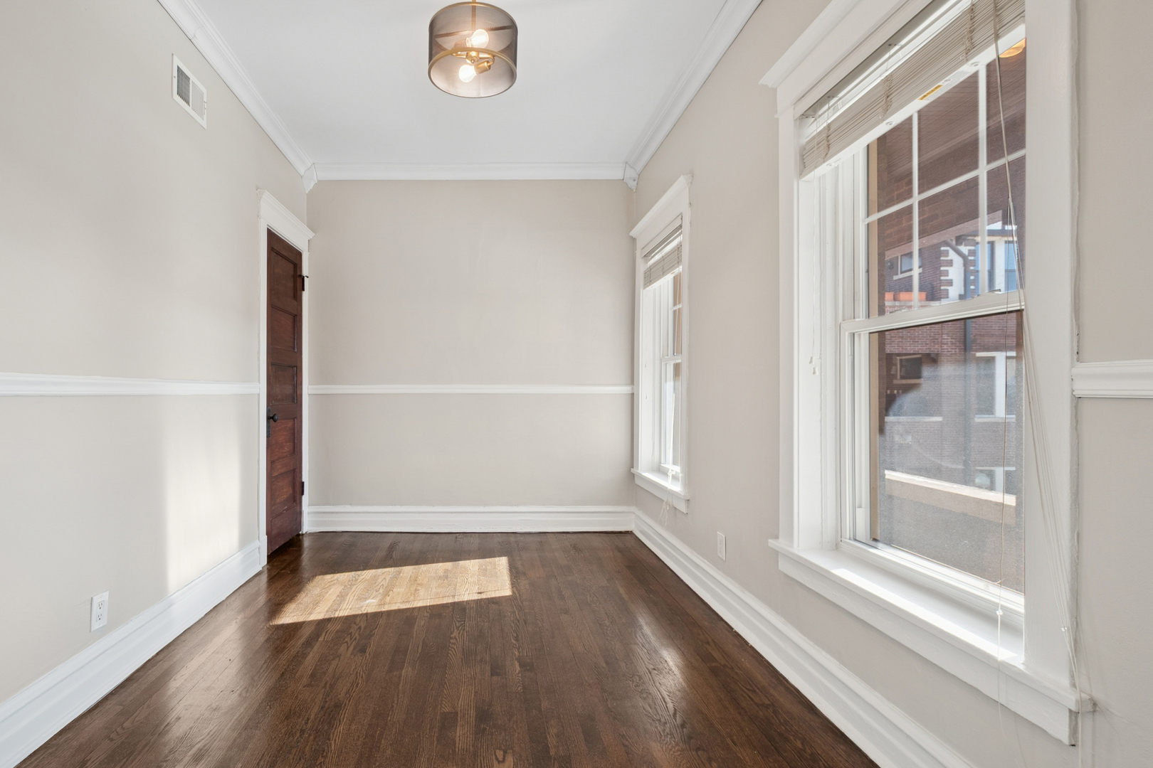 2114 W North Avenue Unit: 2E