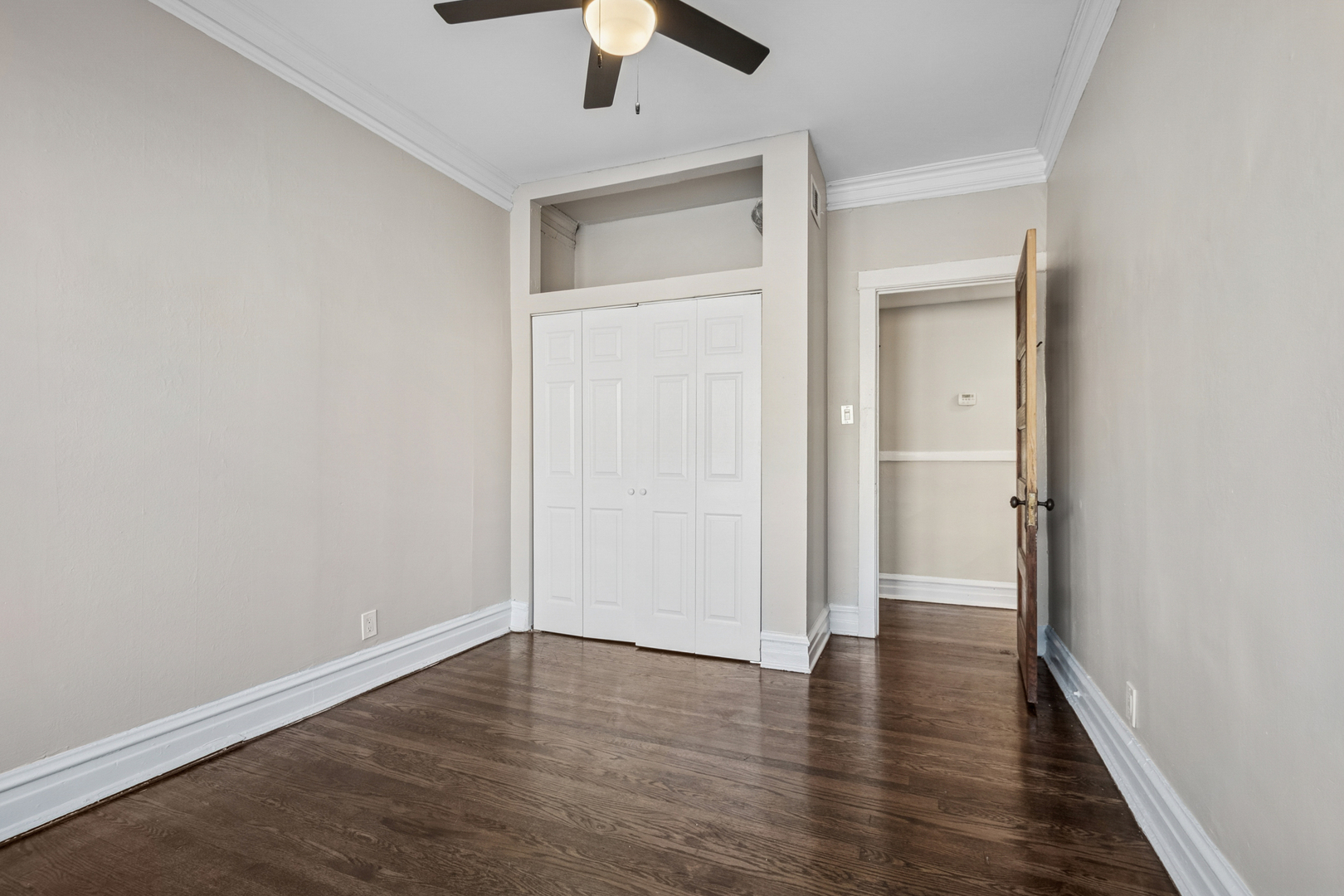 2114 W North Avenue Unit: 2E