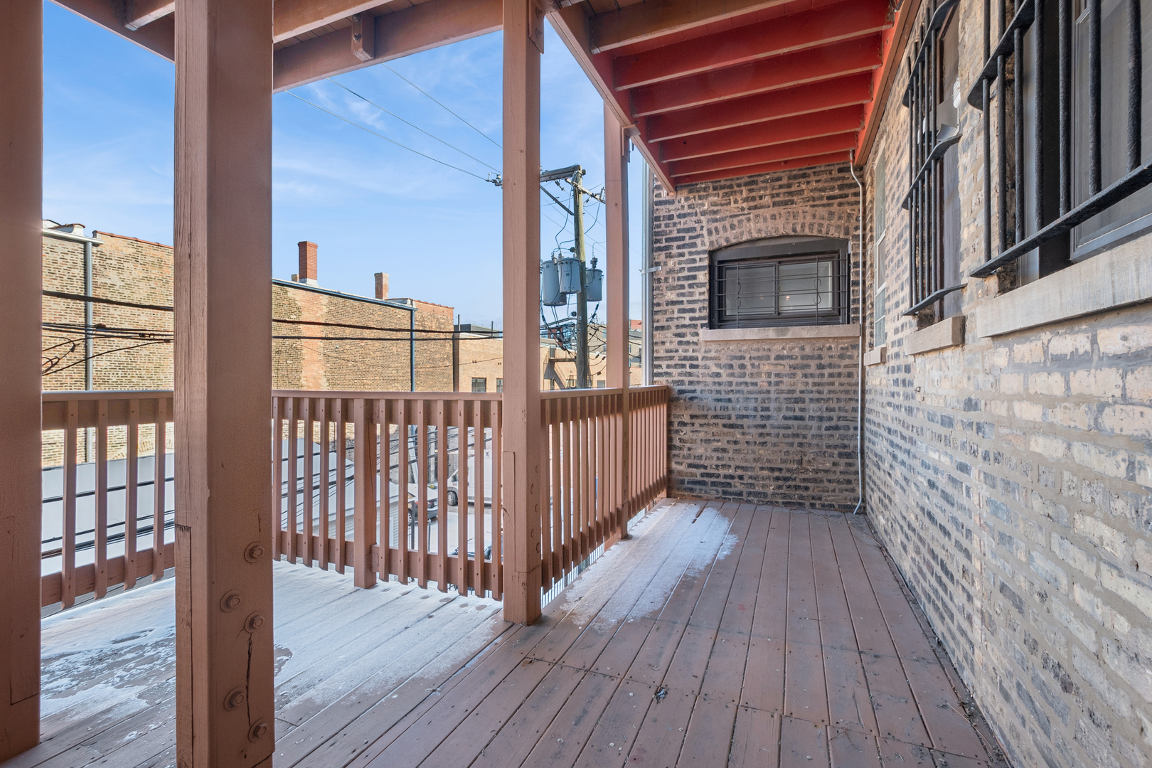 2114 W North Avenue Unit: 2E
