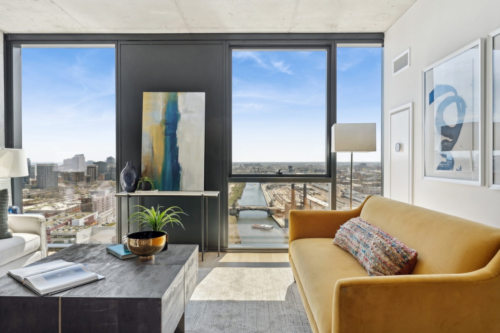 234 W Polk Street Unit: 3803