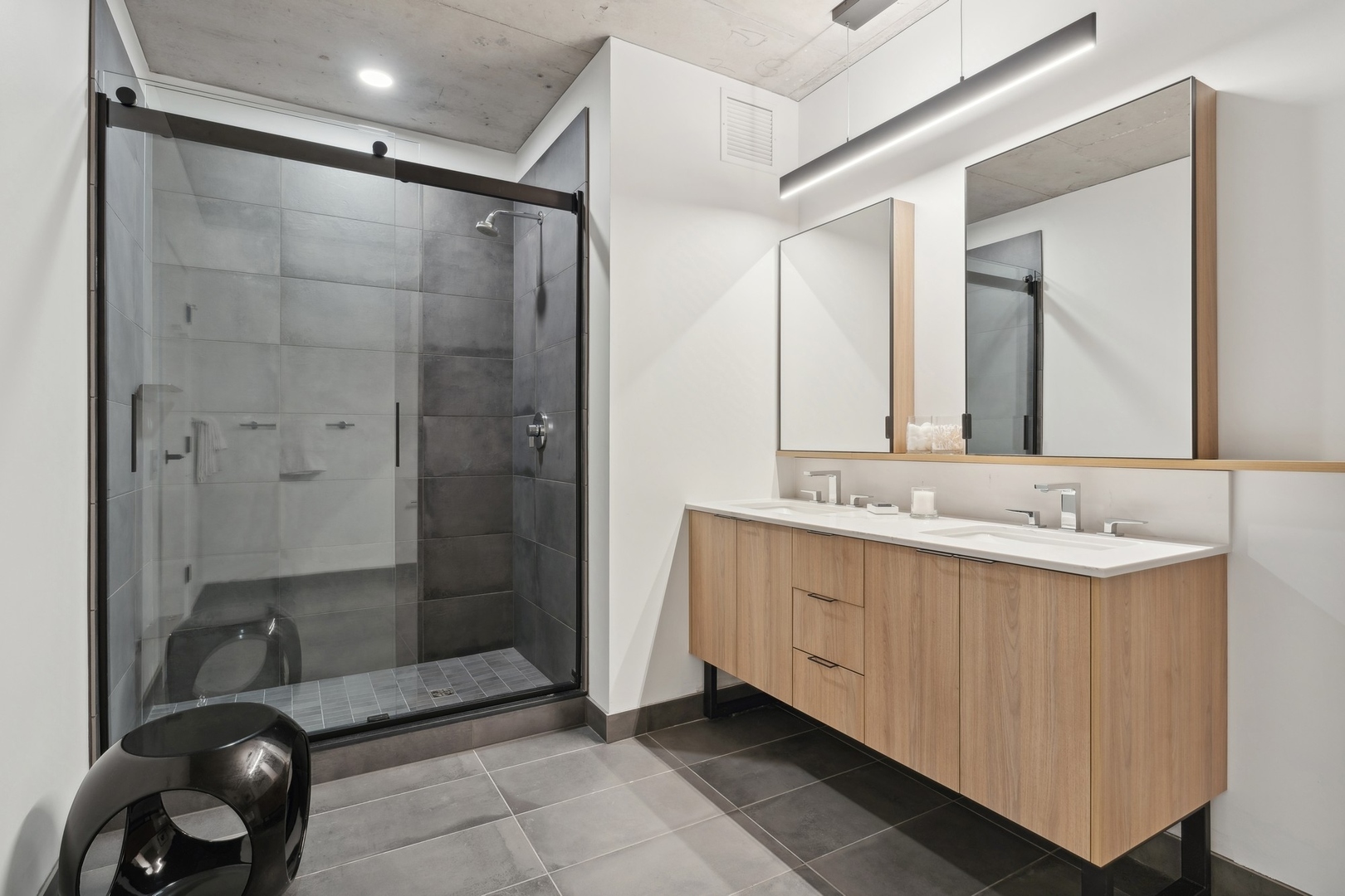 234 W Polk Street Unit: 3803