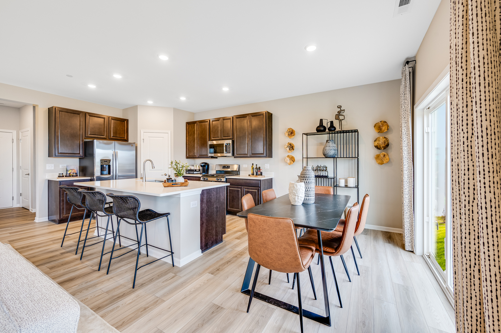 16543 W Golden Valley Lane