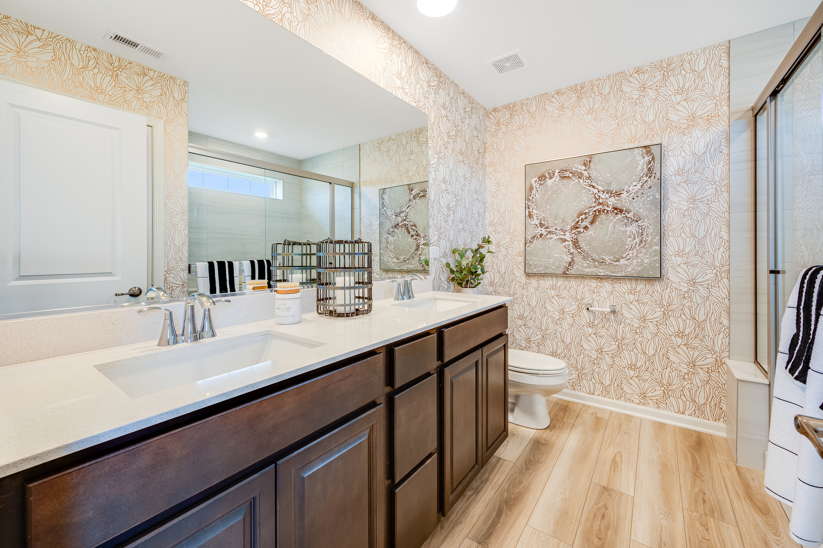 16543 W Golden Valley Lane