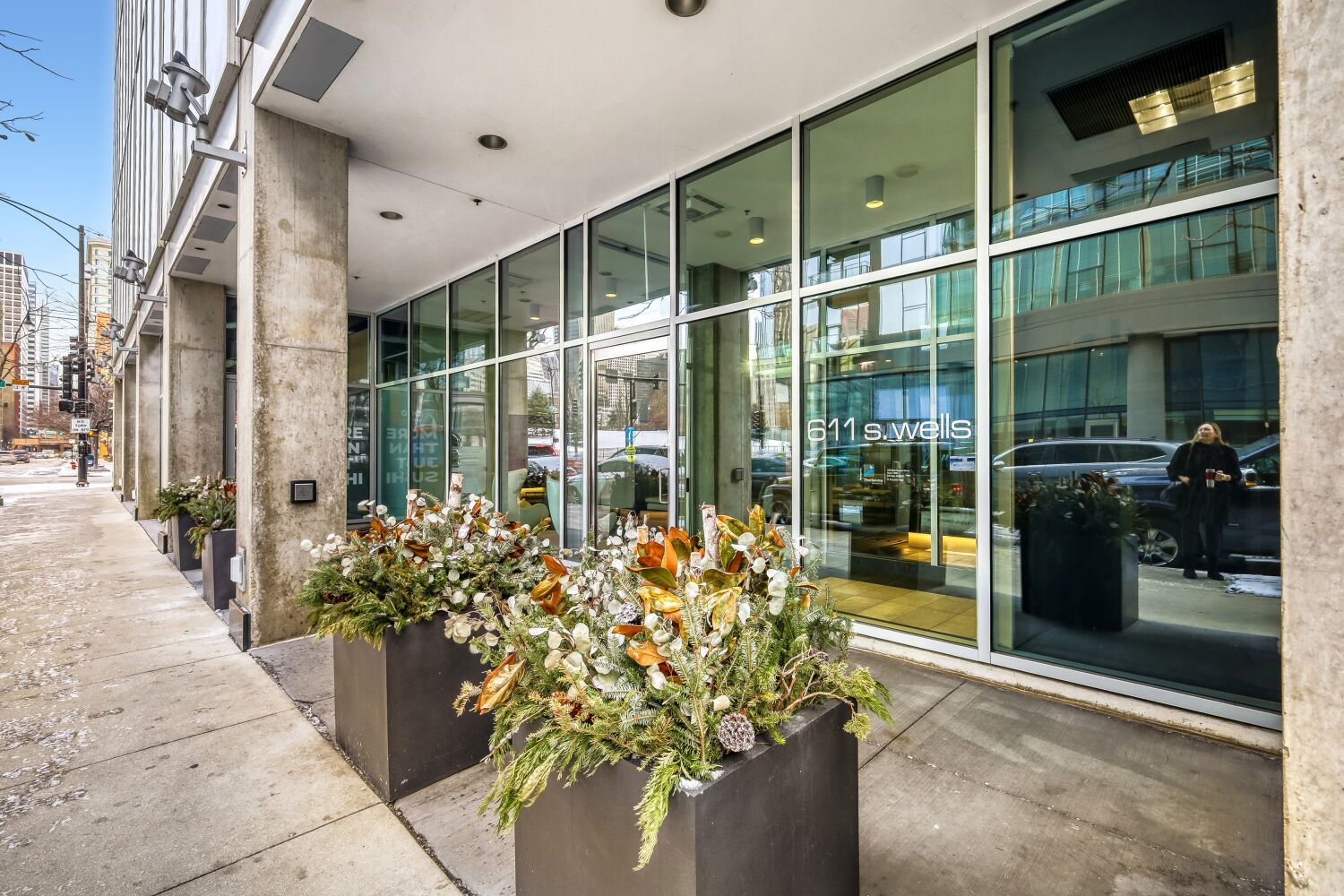611 S Wells Street Unit: 2304