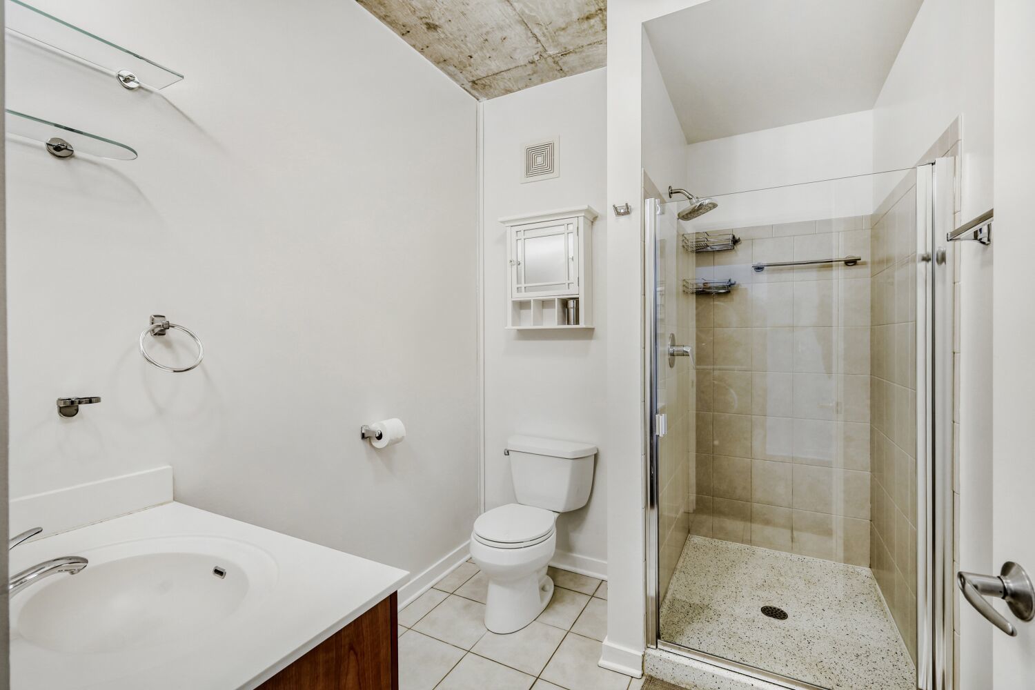 611 S Wells Street Unit: 2304