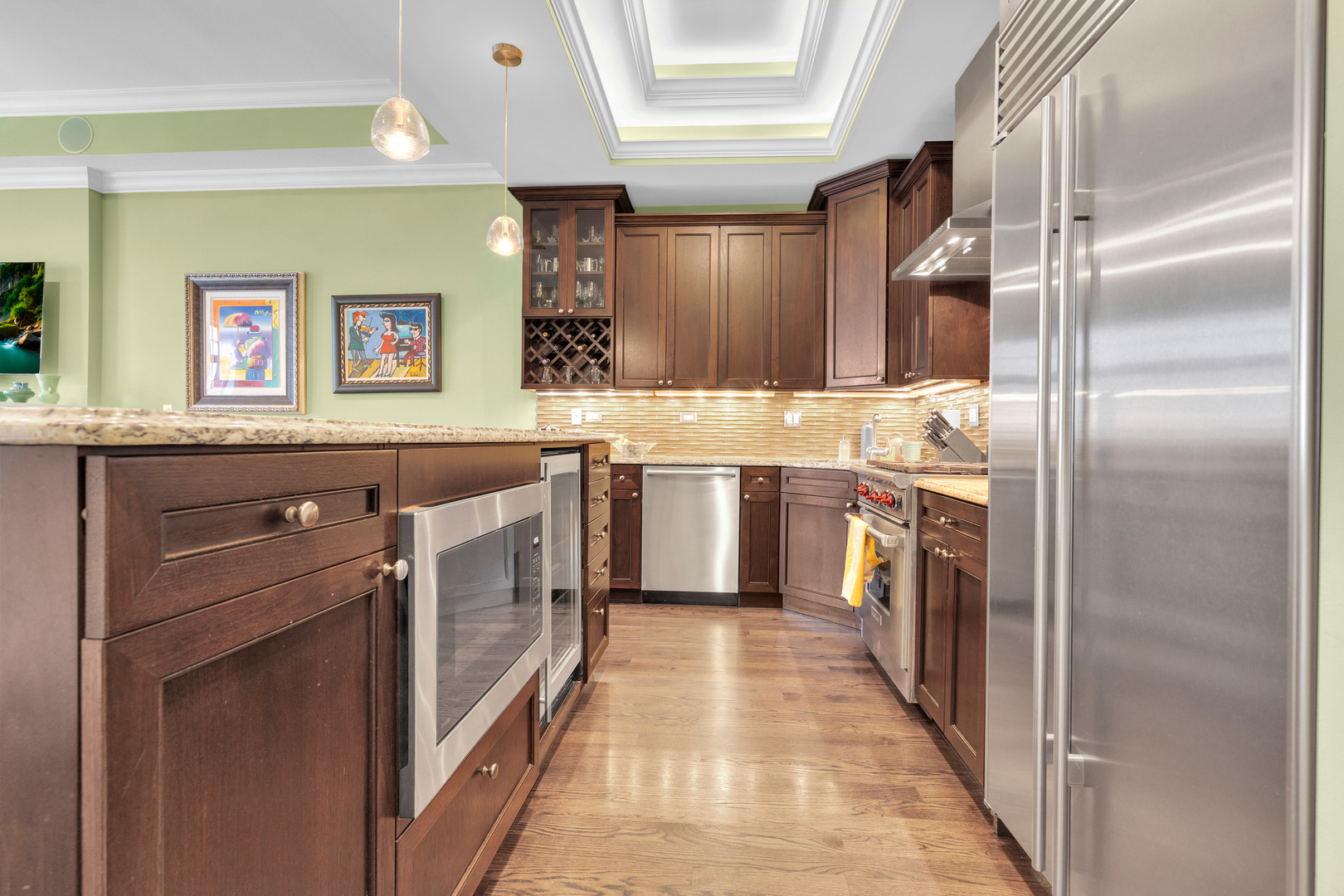 3120 N SHEFFIELD Avenue Unit: 2S