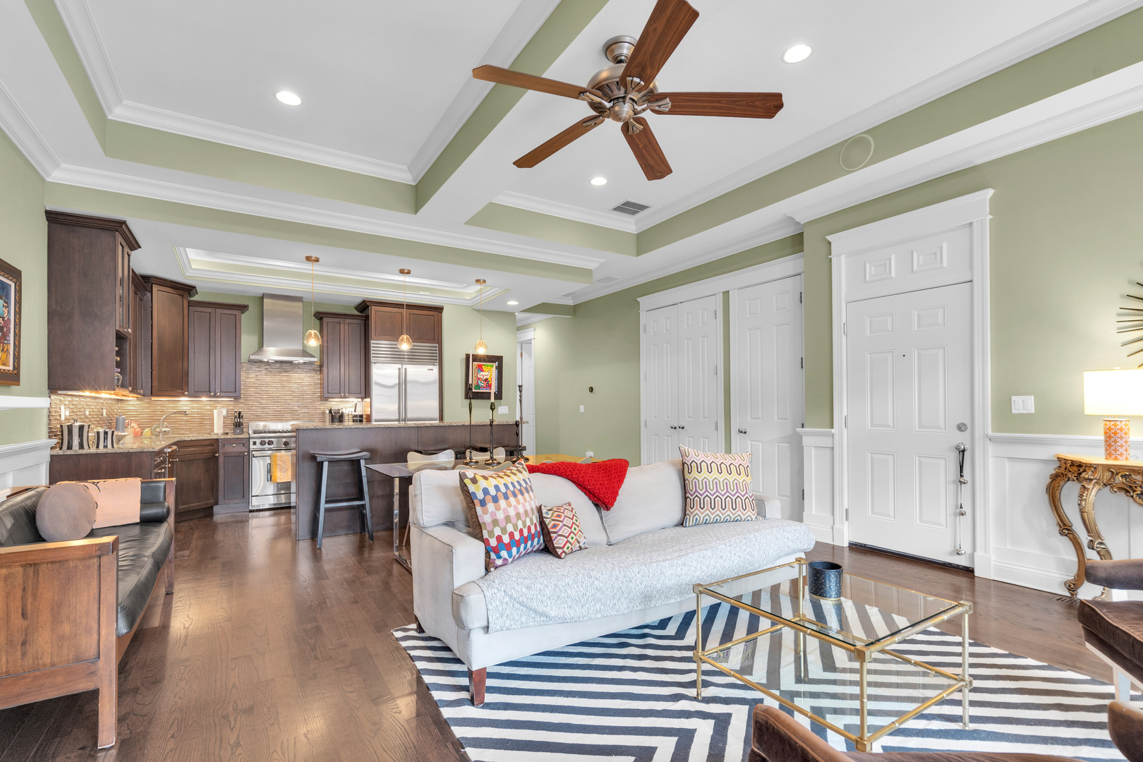 3120 N SHEFFIELD Avenue Unit: 2S