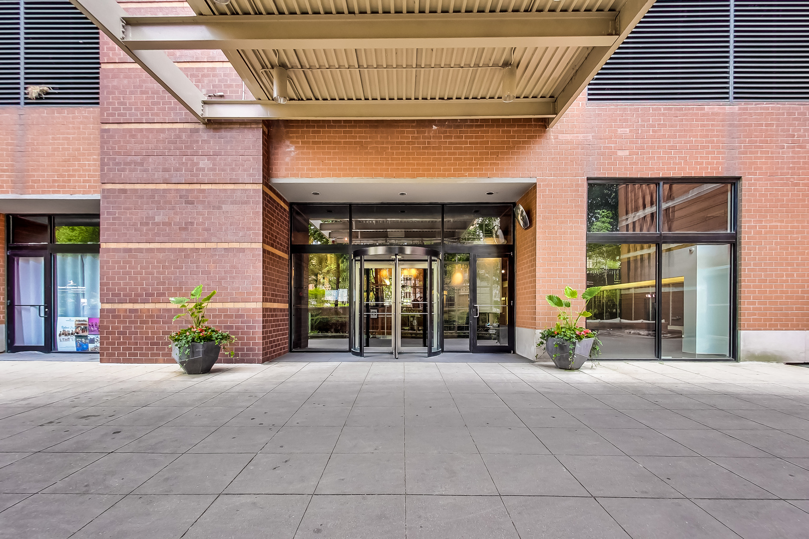 1530 S State Street Unit: 14N