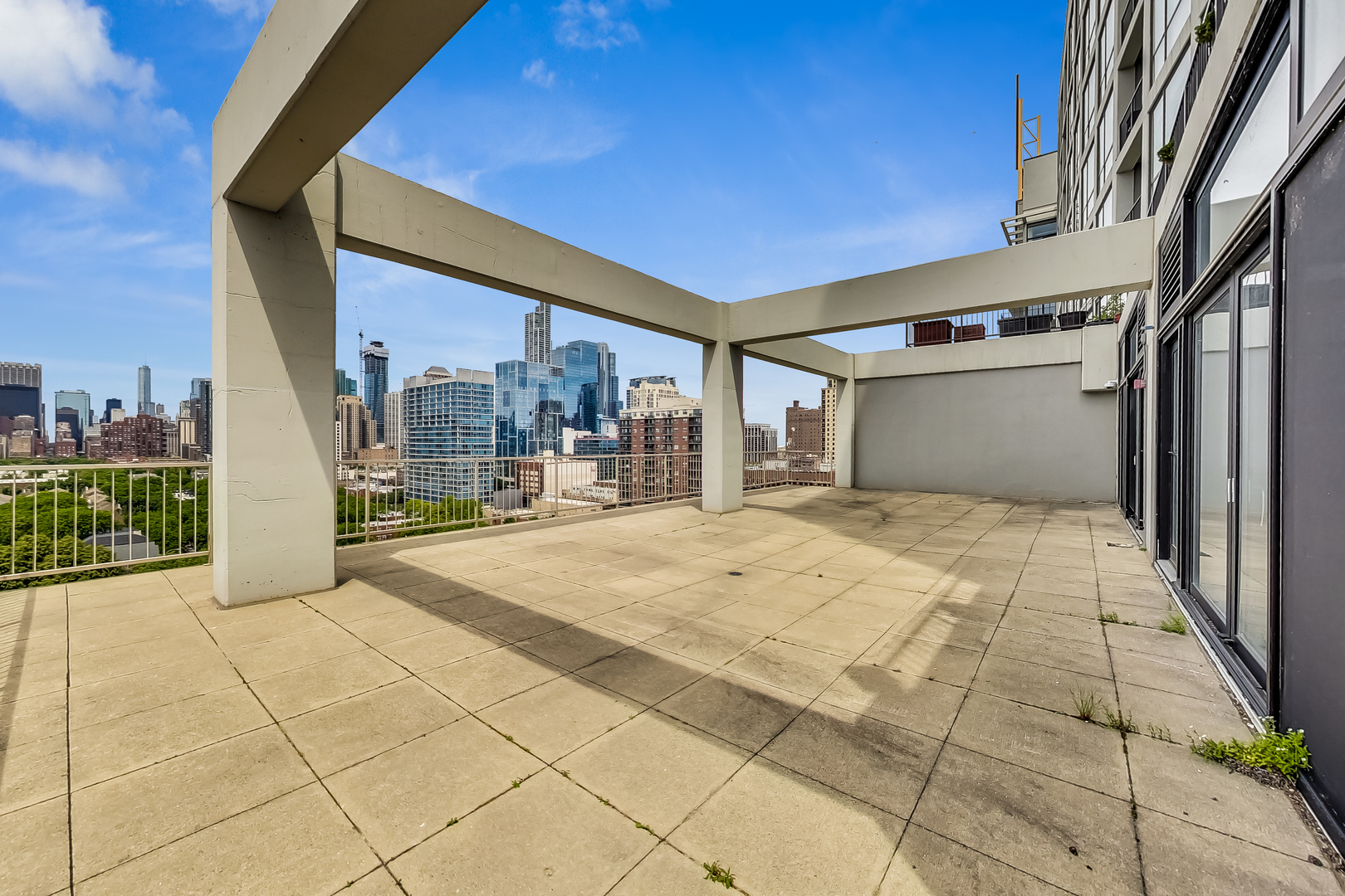 1530 S State Street Unit: 14N