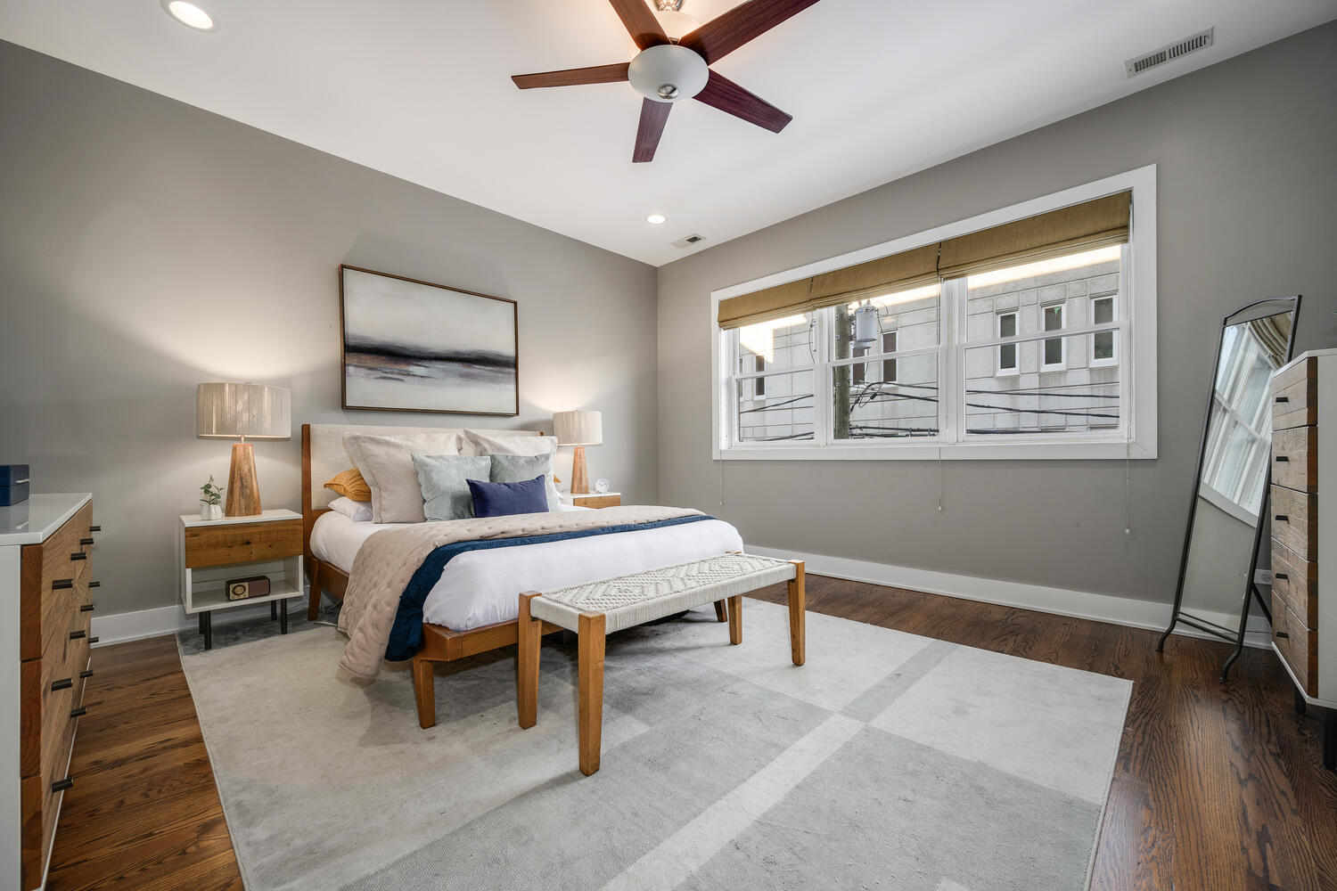 1242 W Jackson Boulevard Unit: 2W