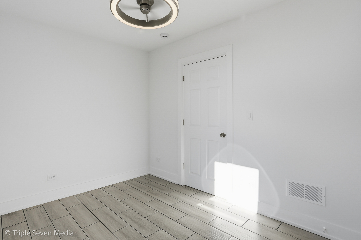3002 Wesley Avenue