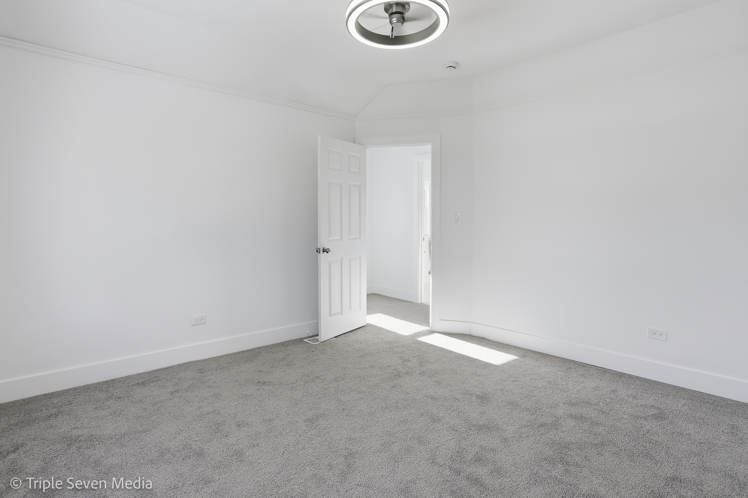 3002 Wesley Avenue