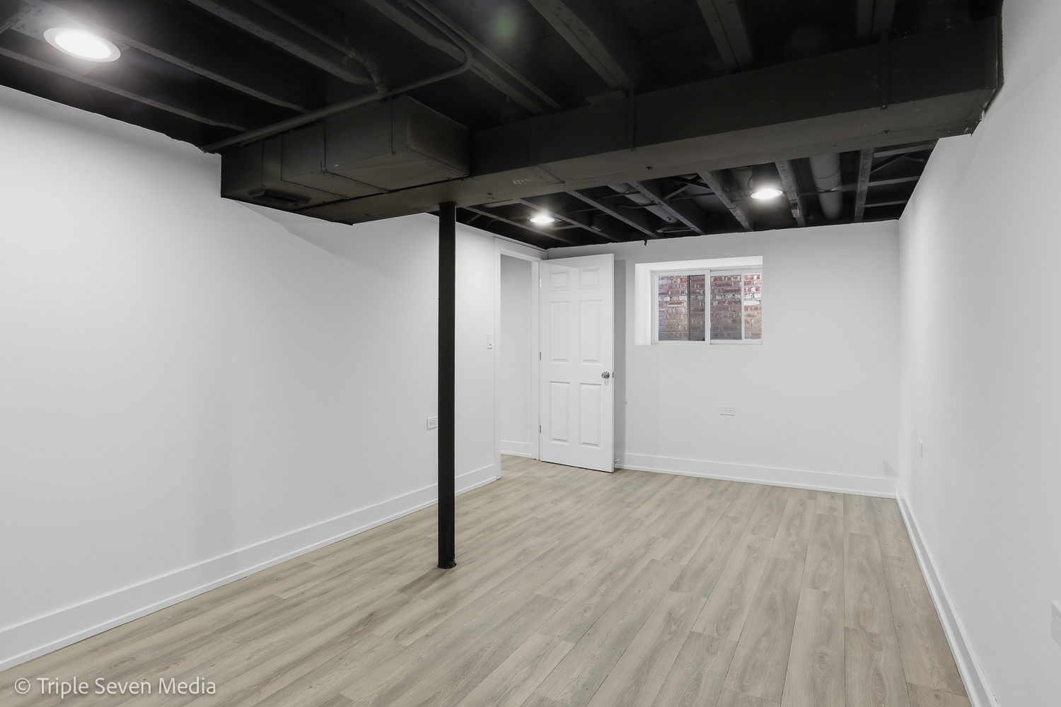 3002 Wesley Avenue