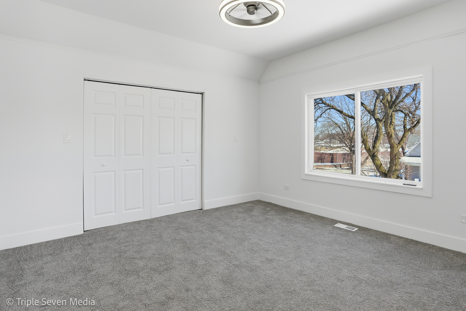 3002 Wesley Avenue