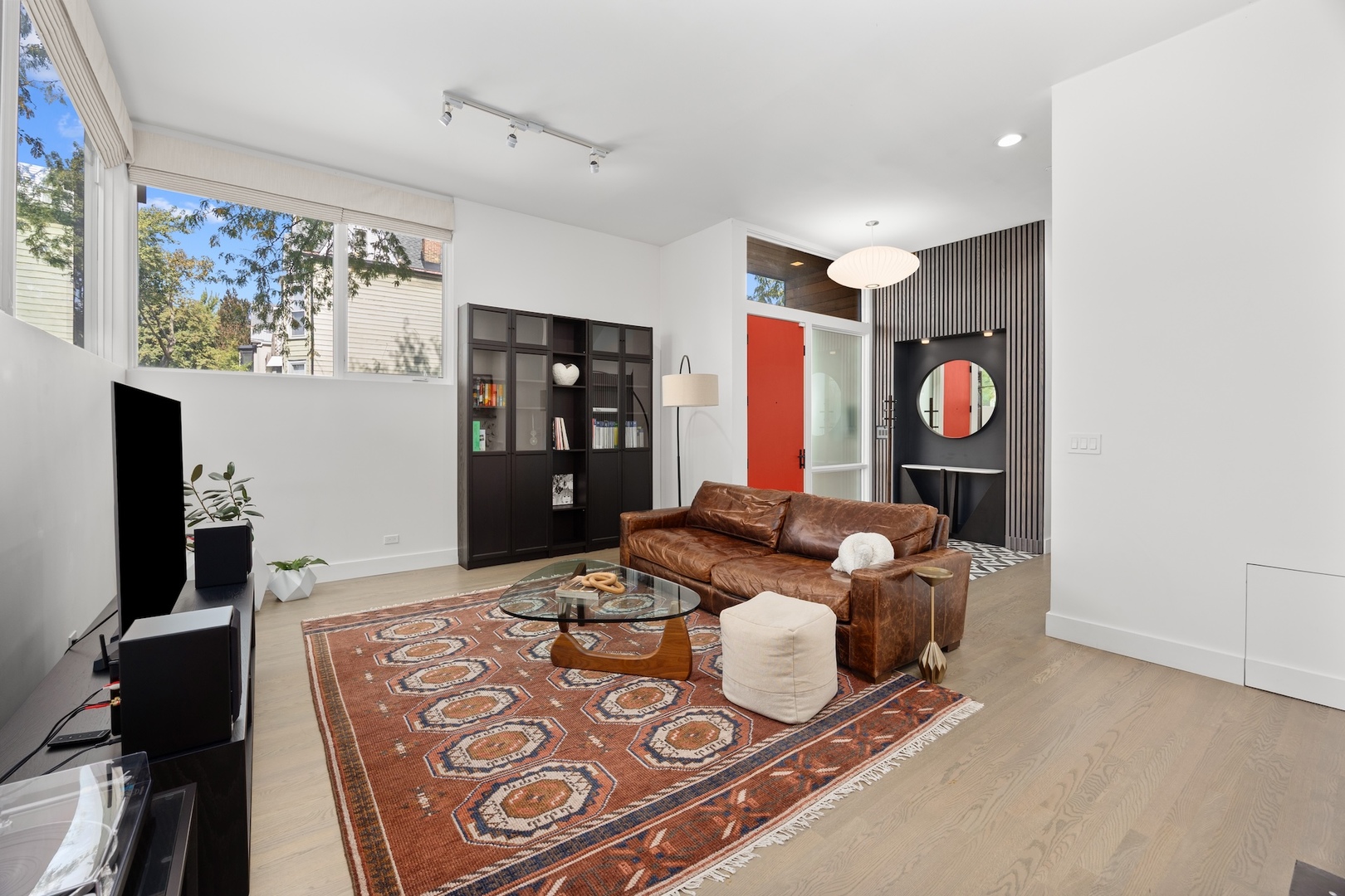 2659 N Magnolia Avenue