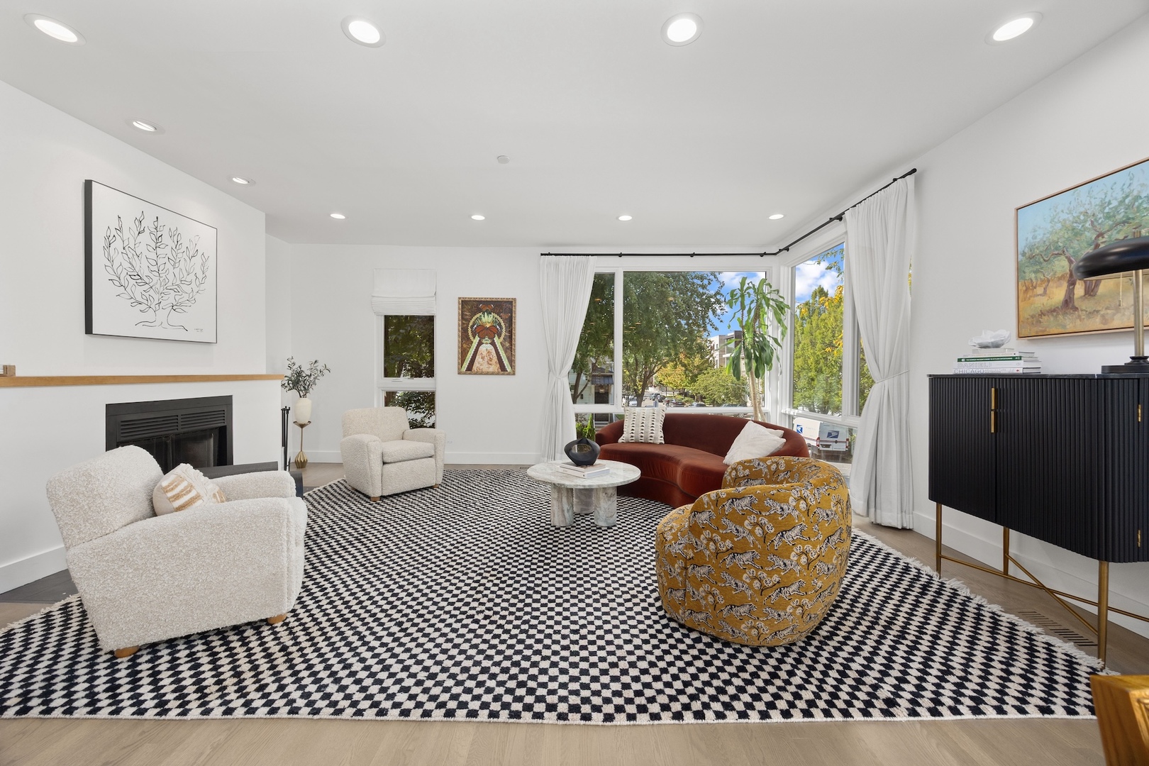 2659 N Magnolia Avenue