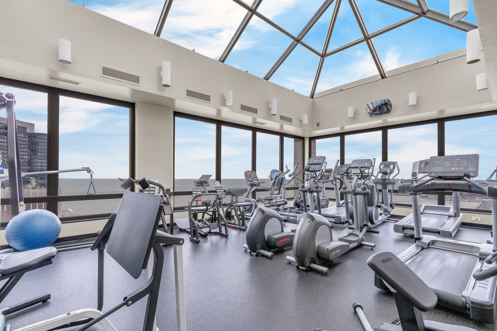 360 E Randolph Street Unit: 2307