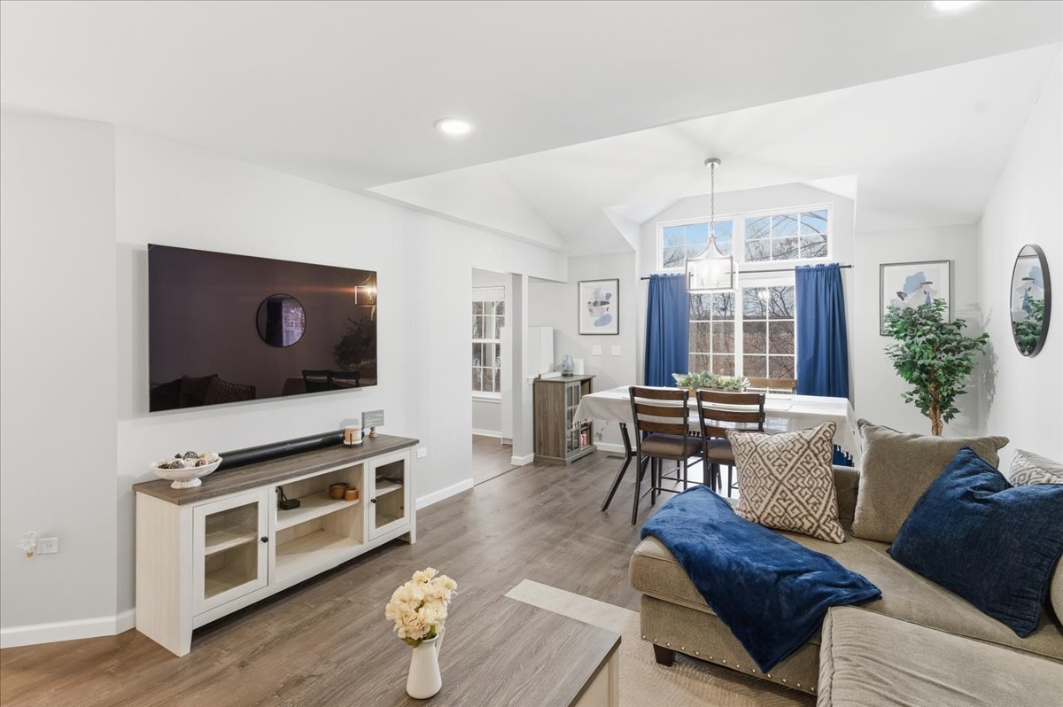 1947 Heron Avenue Unit: B