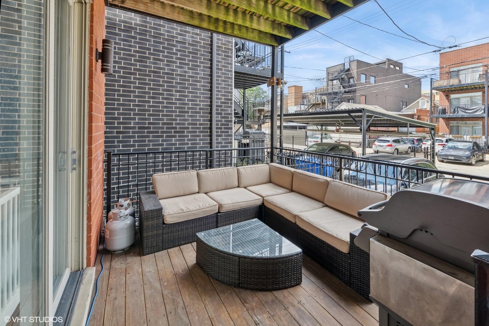 1418 W Chestnut Street Unit: 1