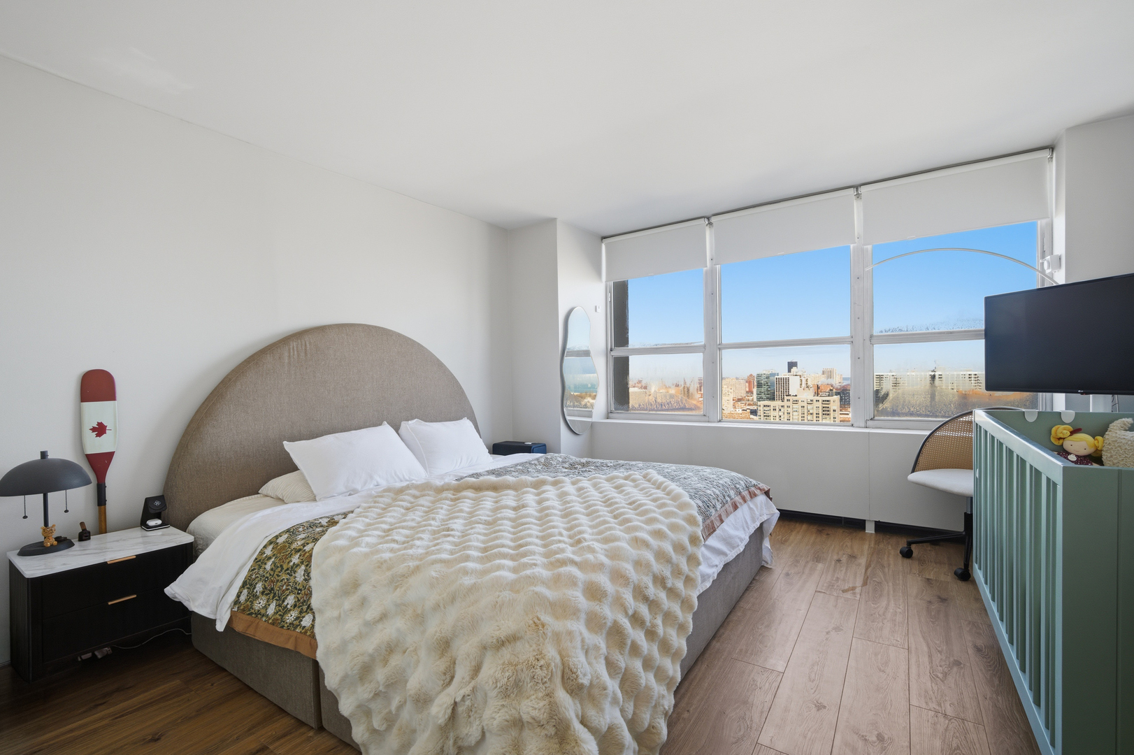 655 W Irving Park Road Unit: 2916