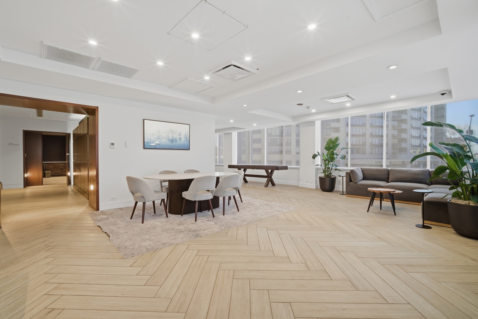655 W Irving Park Road Unit: 2916
