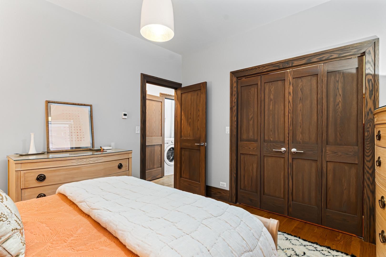 820 W Buckingham Place Unit: 1